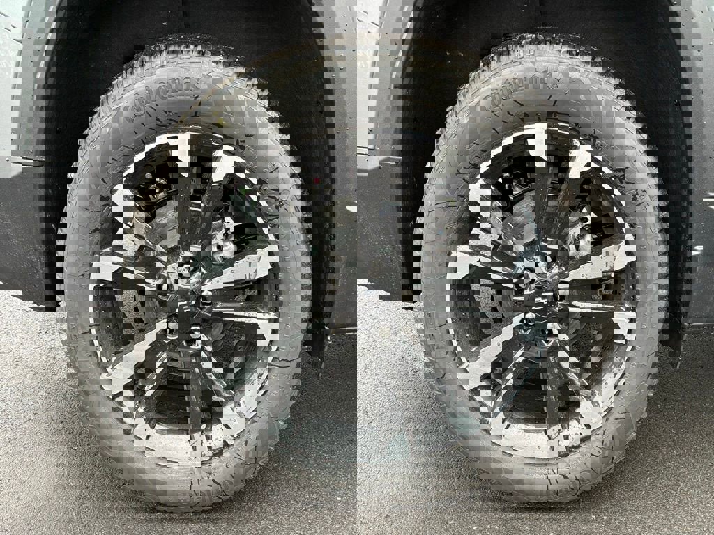 New 2026 Chevrolet Equinox RS w/ Convenience Package III image 11