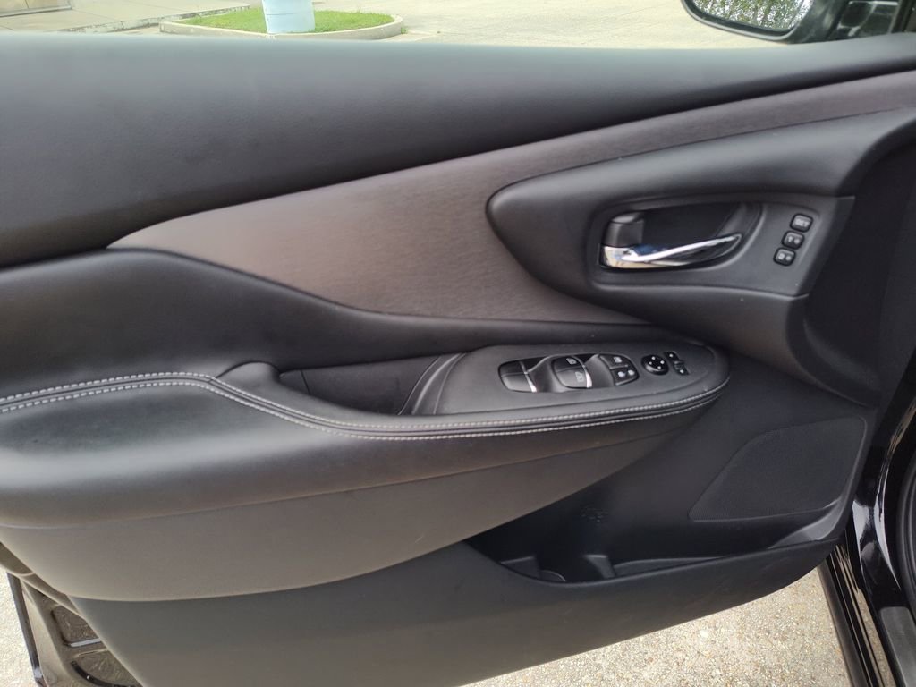 Used 2023 Nissan Murano SL image 19