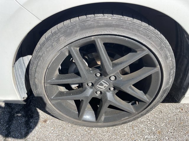 Used 2024 Honda Civic Sport image 2