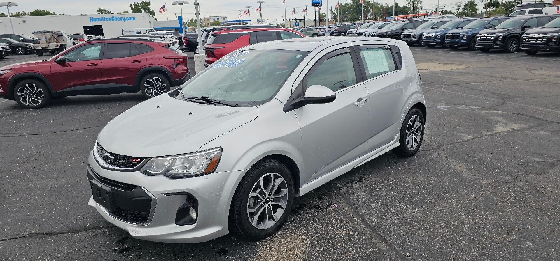 Used 2018 Chevrolet Sonic LT w/ True North Edition FWD image 3