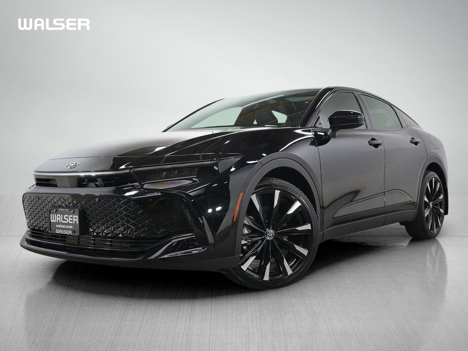 Used 2024 Toyota Crown Platinum