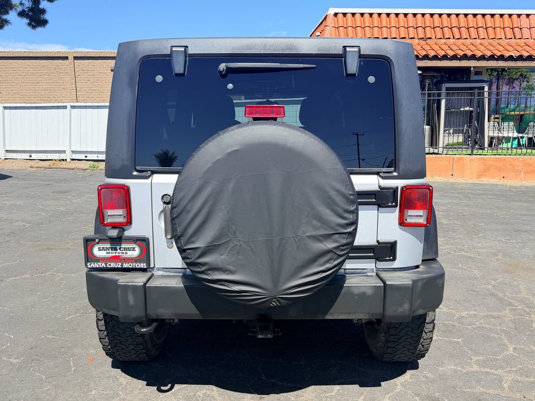 Used 2011 Jeep Wrangler Unlimited Sport AWD/4WD image 5