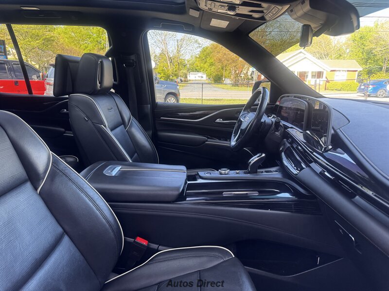 Used 2021 Cadillac Escalade Sport w/ Driver Assist Tech Package AWD/4WD image 27