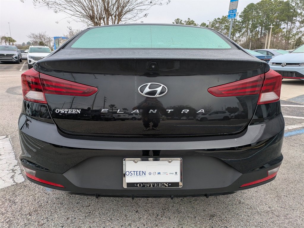 Used 2019 Hyundai Elantra SE w/ Cargo Package image 5