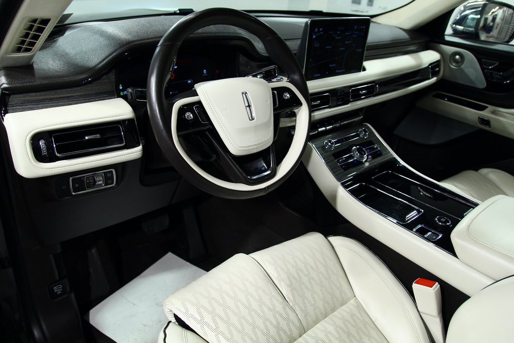 Used 2021 Lincoln Aviator Black Label w/ Dynamic Handling Package image 5