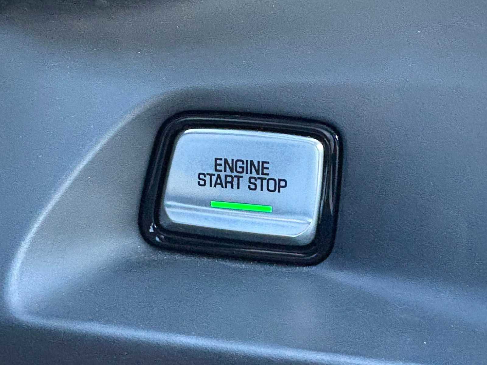 Used 2018 Chevrolet Camaro ZL1 image 19