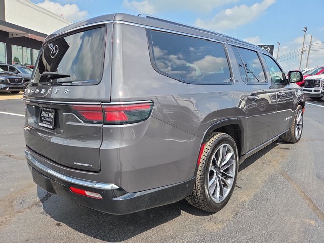 Used 2024 Jeep Wagoneer L Series III w/ Premium Group I AWD/4WD image 5