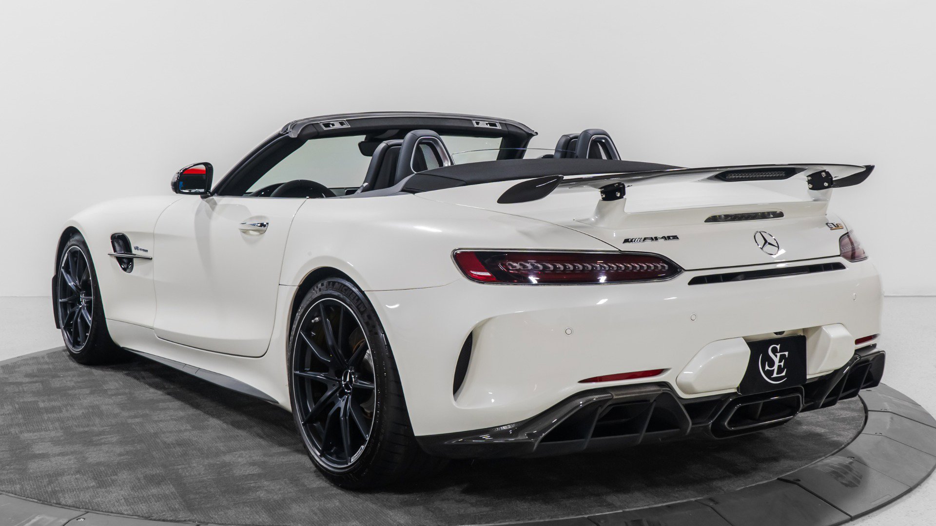 Used 2020 Mercedes-Benz AMG GT R image 6