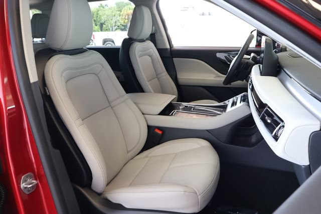 New 2026 Lincoln Aviator Reserve AWD/4WD image 23