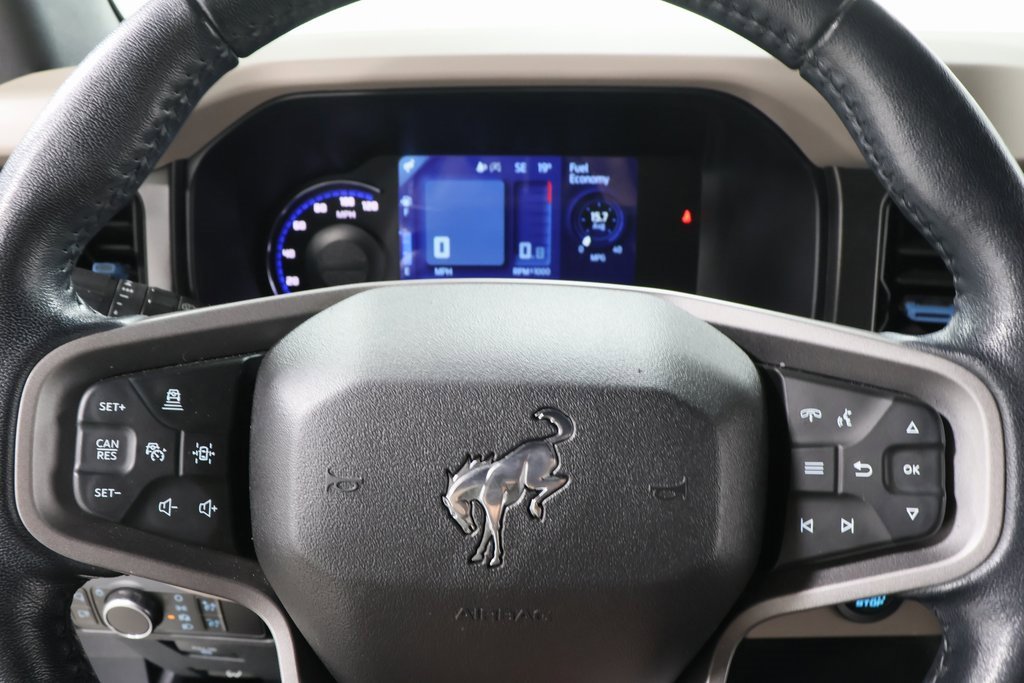 Used 2023 Ford Bronco Wildtrak image 12