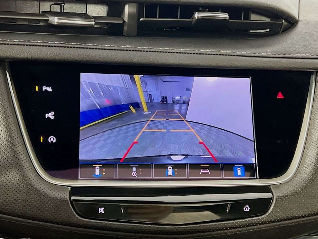 Used 2024 Cadillac XT5 Premium Luxury w/ Technology Package image 14