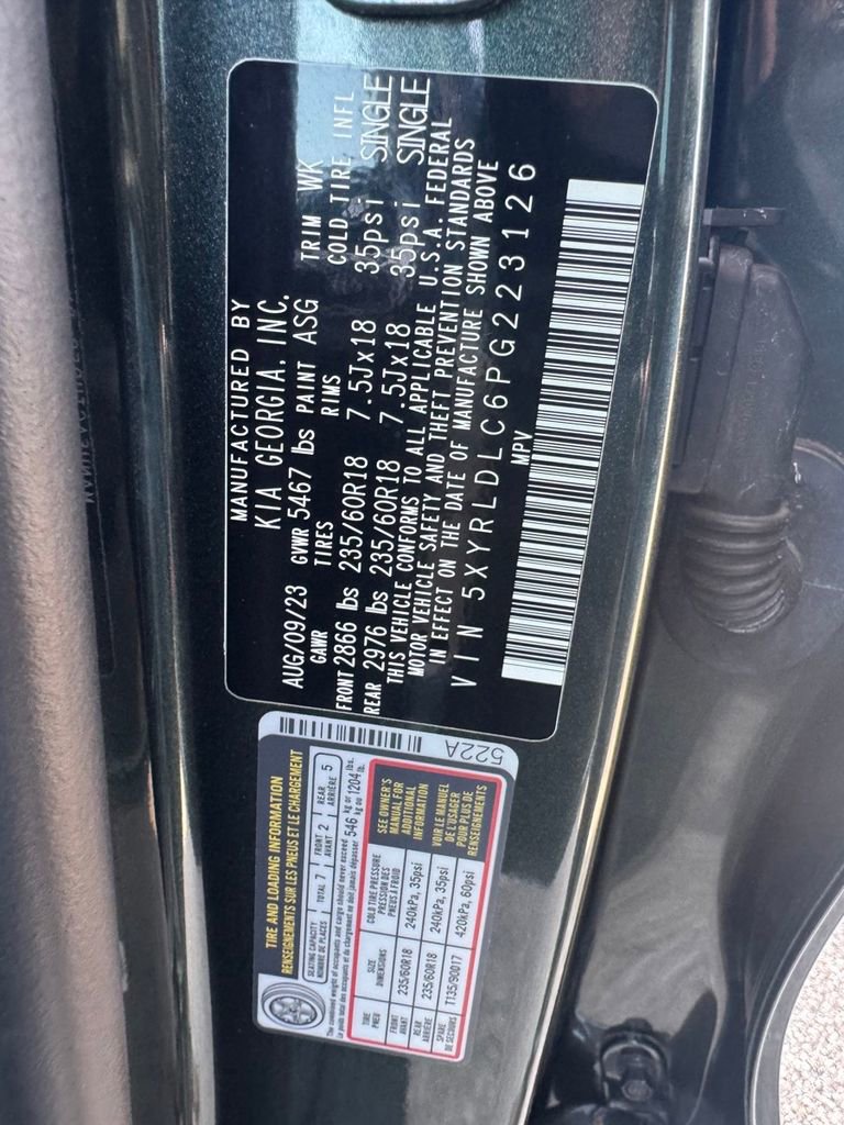 Used 2023 Kia Sorento S w/ Panoramic Sunroof Package image 27