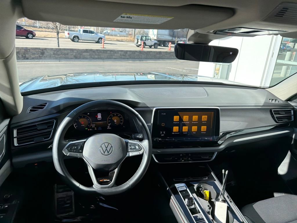 Certified 2024 Volkswagen Atlas Peak Edition SE image 15