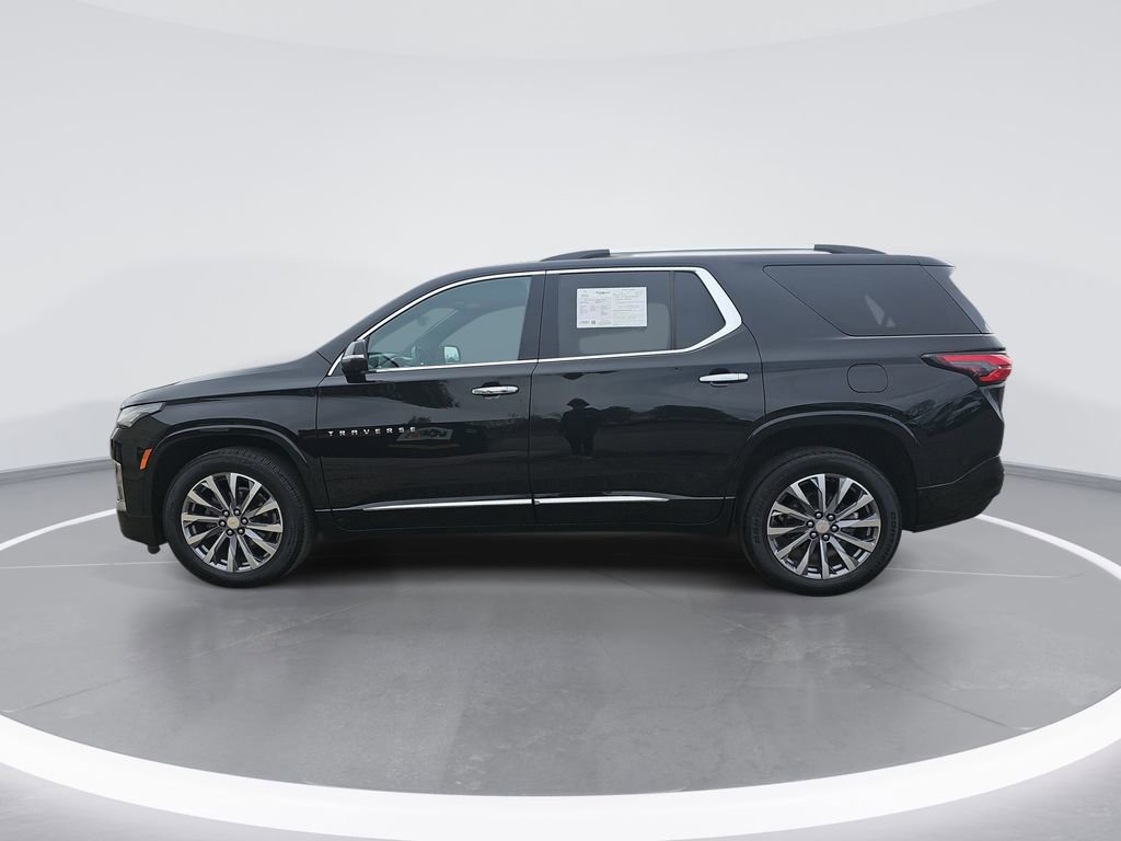 Used 2023 Chevrolet Traverse Premier AWD/4WD image 7