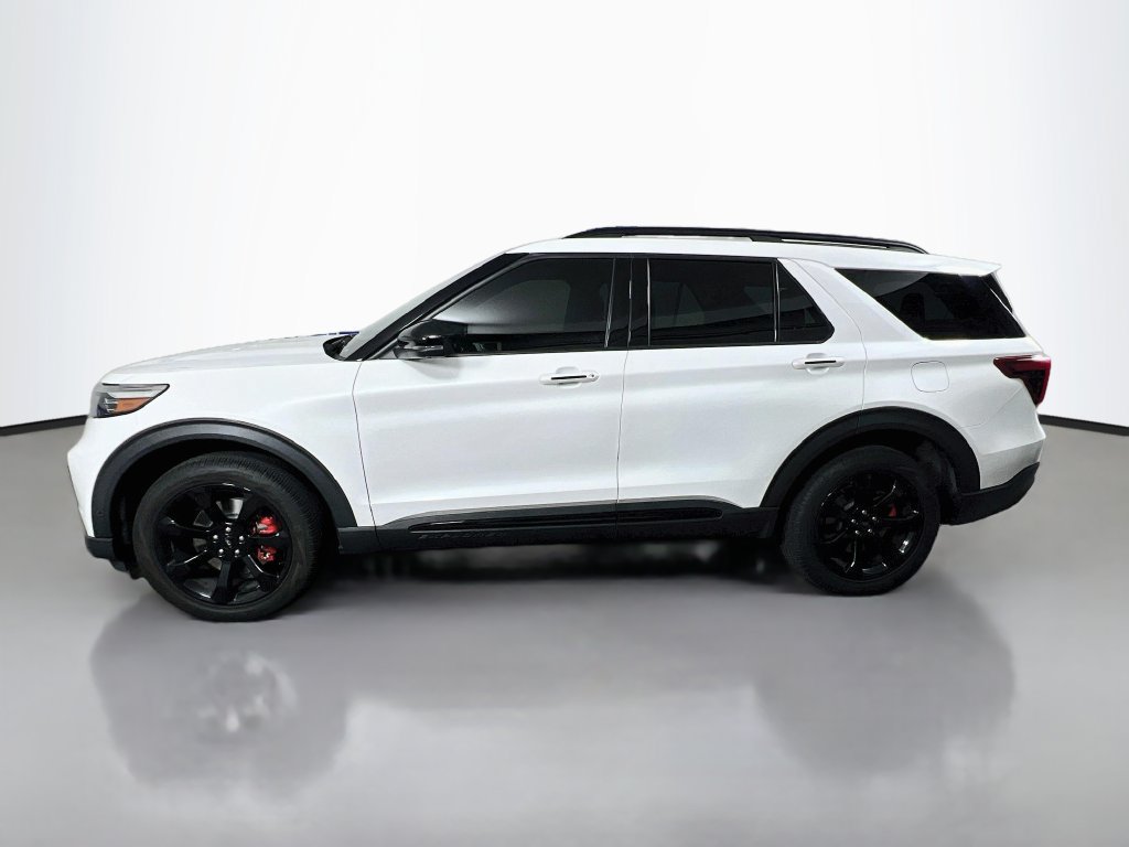 Certified 2022 Ford Explorer ST w/ Equipment Group 401A AWD/4WD image 4