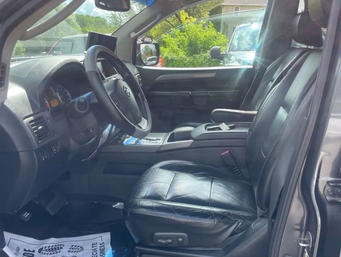 Used 2008 Nissan Armada SE w/ Premium Pkg AWD/4WD image 4
