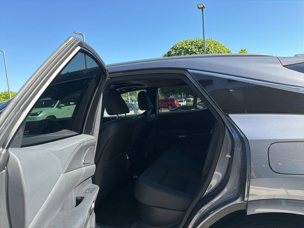 Used 2023 Lexus RX 350 Premium w/ Accessory Package AWD/4WD image 36