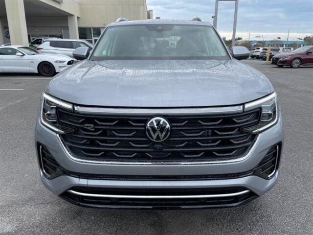 New 2025 Volkswagen Atlas SEL Premium R-Line image 2