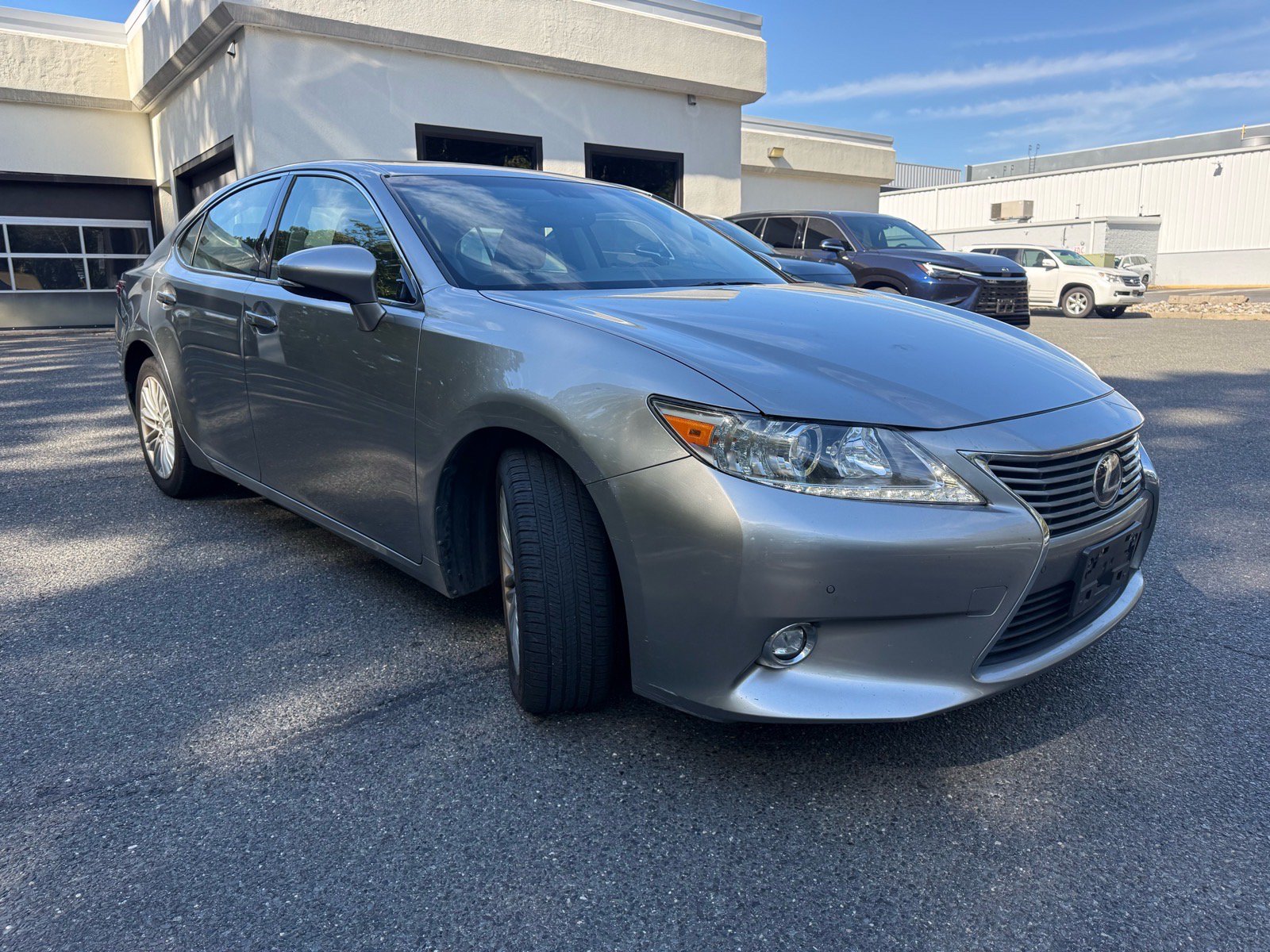 Used 2015 Lexus ES 350 w/ Luxury Package