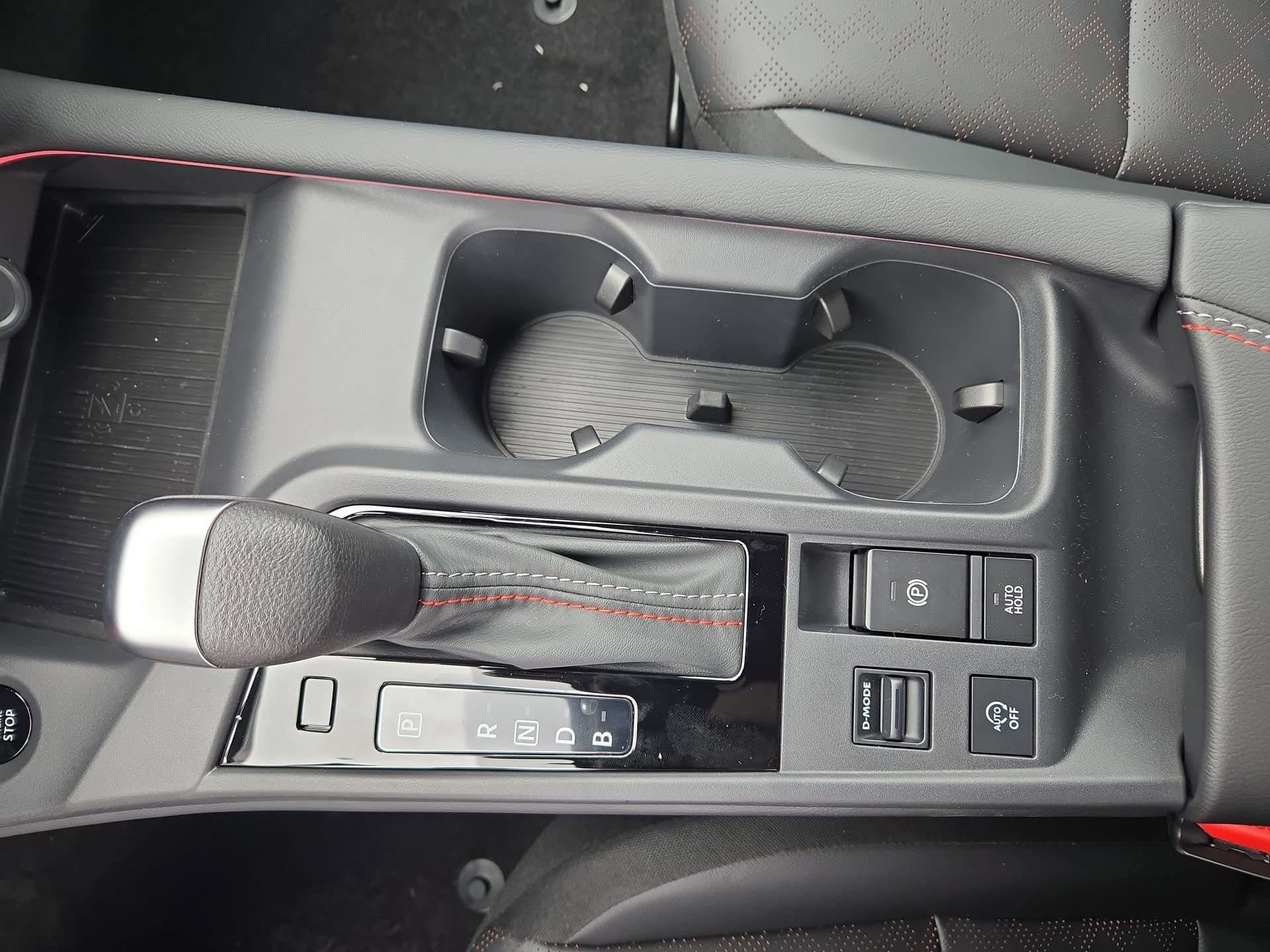 New 2026 Nissan Sentra SR w/ SR Premium Package FWD image 22