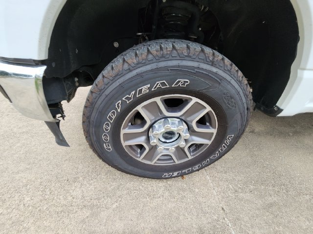 Used 2024 Ford F250 Lariat AWD/4WD image 9