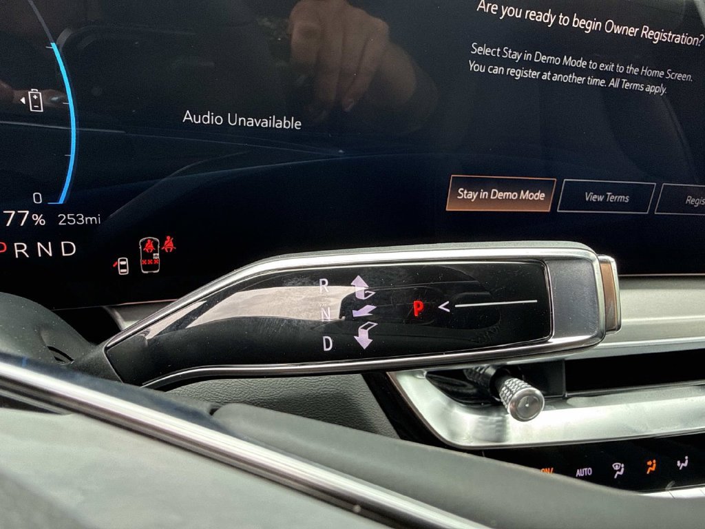 New 2027 Cadillac Lyriq Luxury RWD image 28