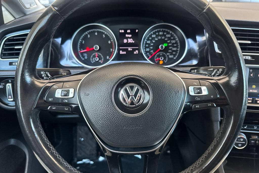 Used 2017 Volkswagen Golf SEL FWD image 22
