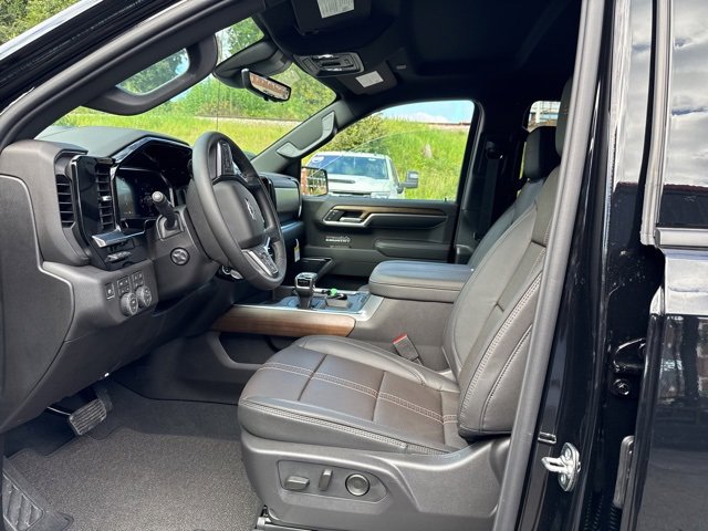 New 2026 Chevrolet Silverado 1500 High Country w/ Midnight Edition image 20