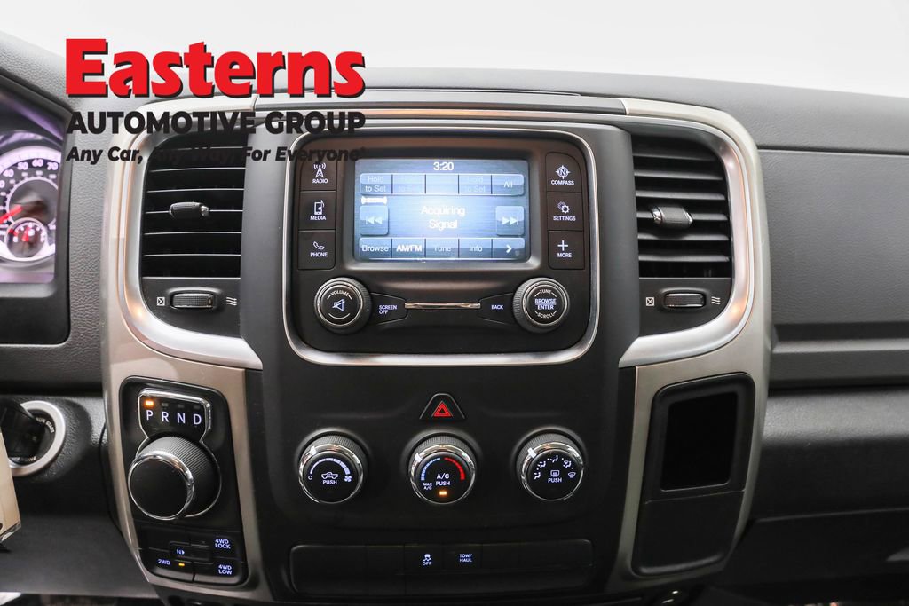 Used 2020 RAM 1500 Classic SLT image 12