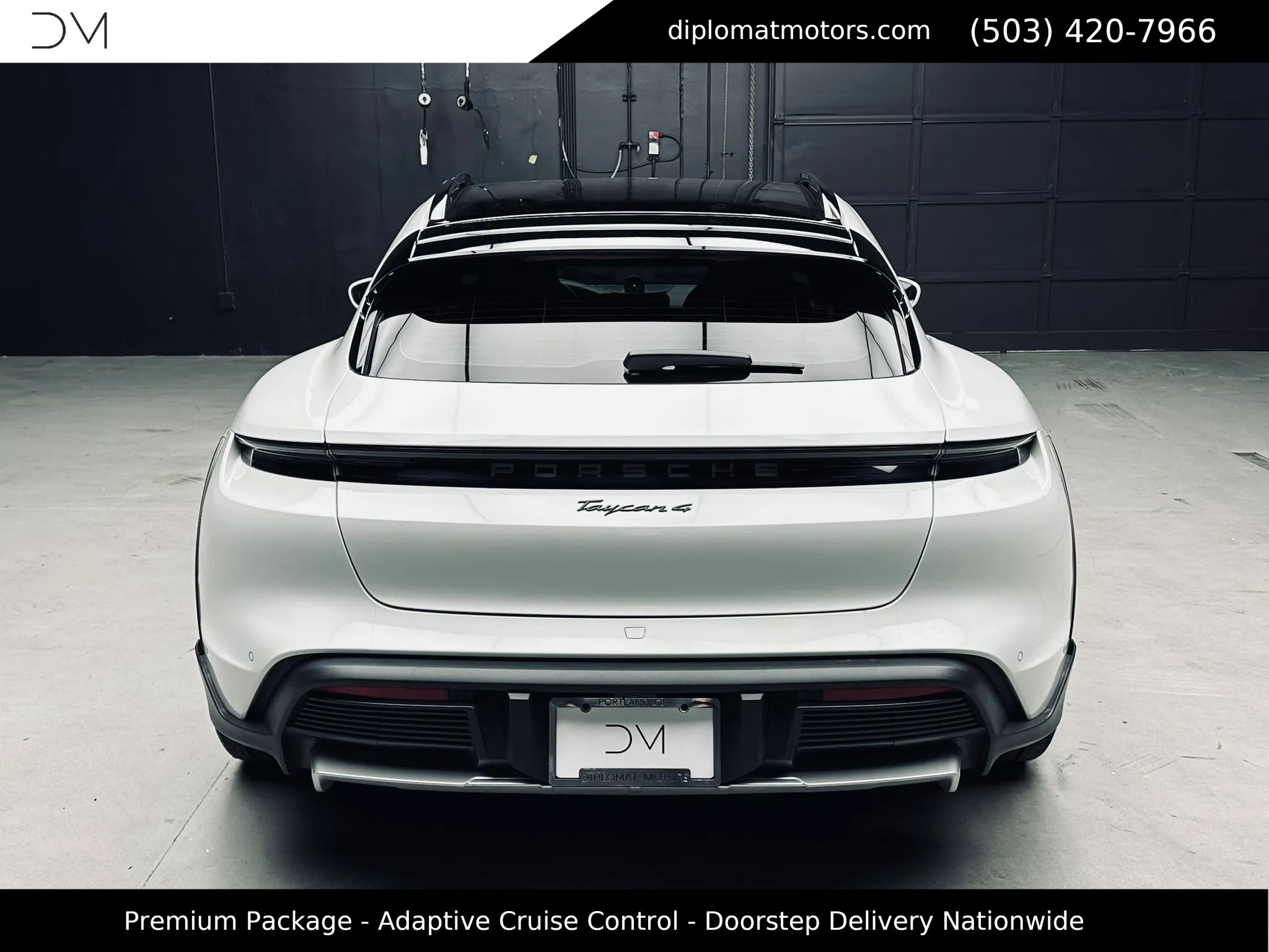 Used 2022 Porsche Taycan 4 Cross Turismo AWD/4WD image 6