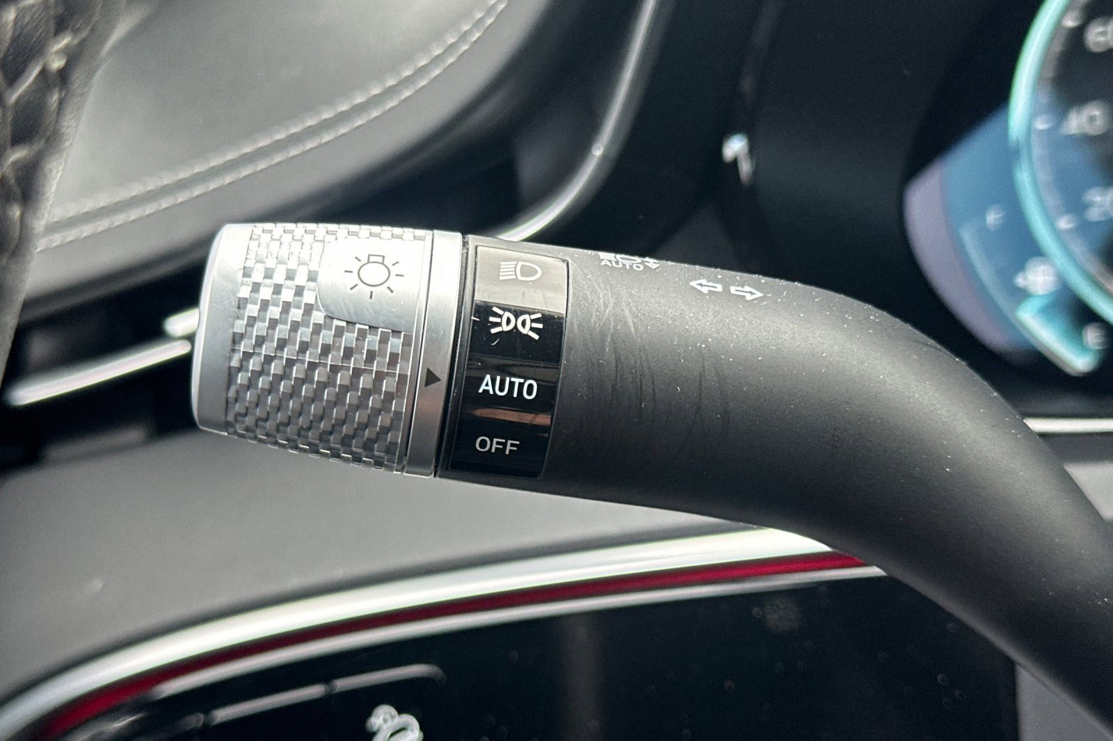 Used 2023 Genesis GV70 2.5T w/ Sport Prestige Package image 34