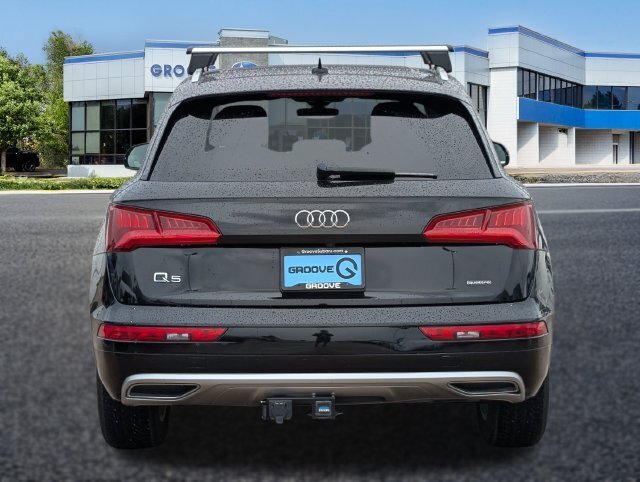 Used 2019 Audi Q5 2.0T Premium w/ Convenience Package AWD/4WD image 4