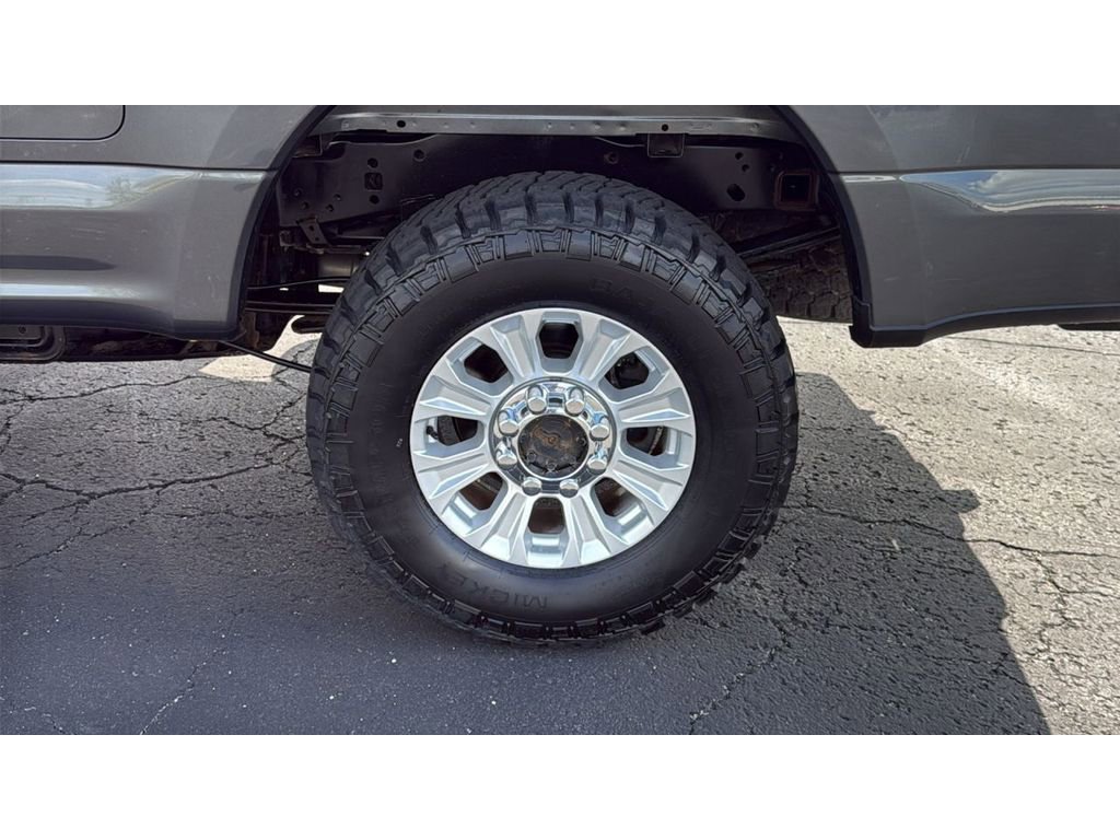 Used 2020 Ford F250 XL w/ STX Appearance Package AWD/4WD image 11