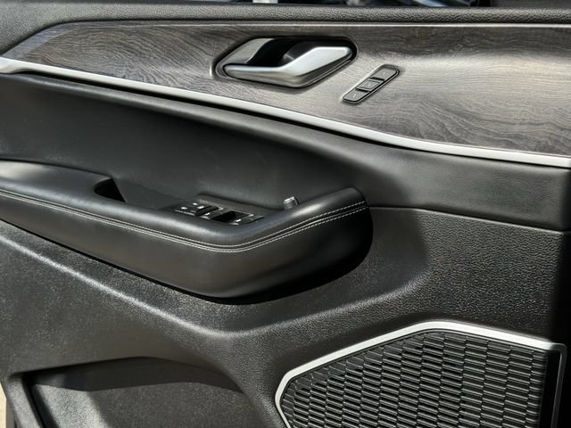Used 2021 Jeep Grand Cherokee L Limited RWD image 26