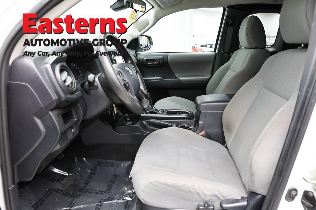 Used 2019 Toyota Tacoma SR RWD image 13