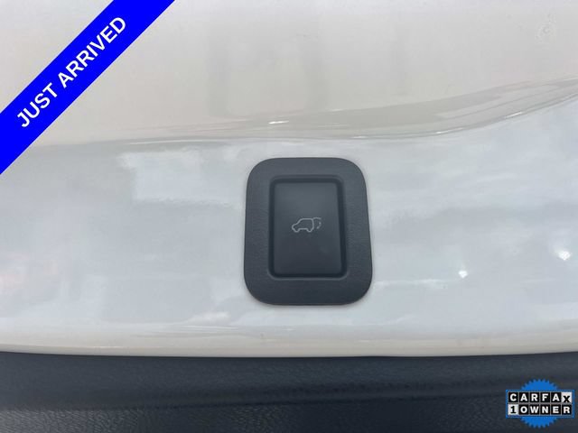 Used 2017 Toyota Highlander SE FWD image 13