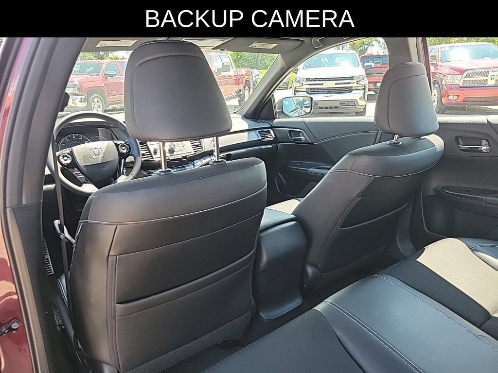 Used 2017 Honda Accord Sport image 12