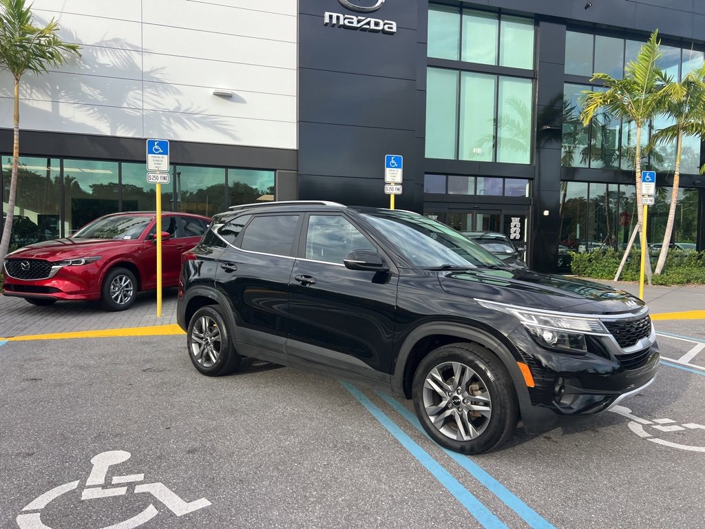 Used 2023 Kia Seltos S image 8