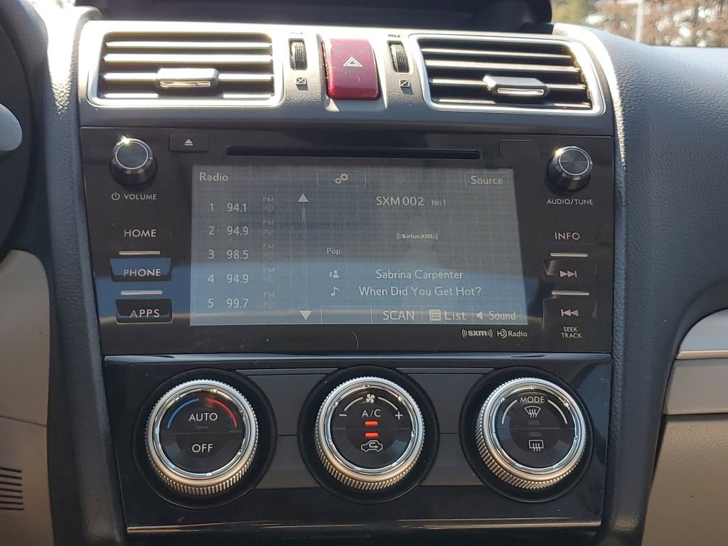 Used 2016 Subaru Forester 2.5i Limited AWD/4WD image 27