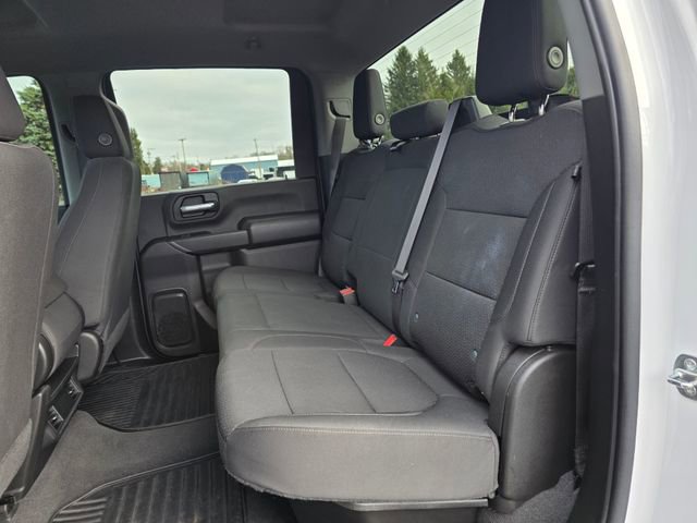 Used 2022 Chevrolet Silverado 2500 Custom w/ Custom Value Package image 18