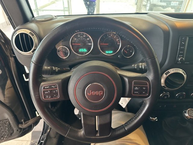 Used 2018 Jeep Wrangler Unlimited Sahara w/ Dual Top Group image 12