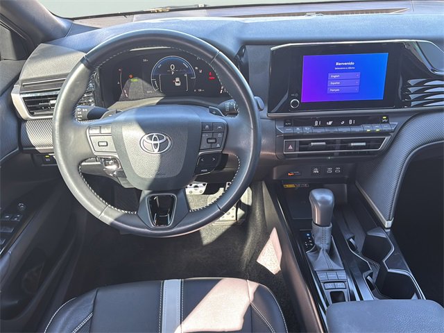 Used 2025 Toyota Camry SE image 19