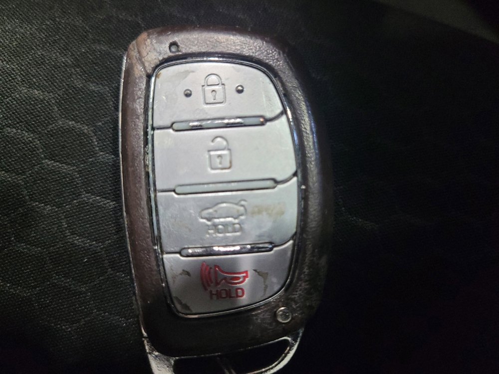 Used 2019 Hyundai Elantra Value Edition w/ Winter Weather Package FWD image 32