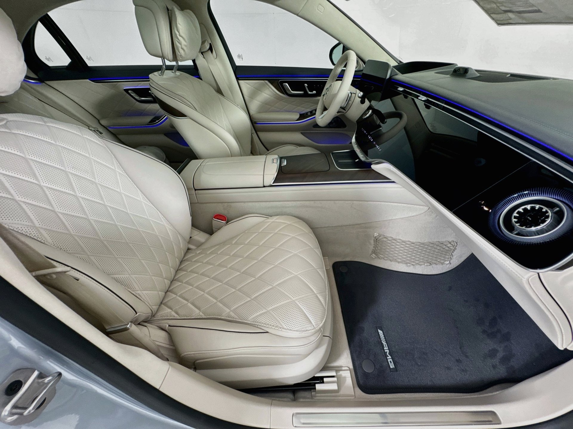 New 2027 Mercedes-Benz S 580 4MATIC Sedan image 30
