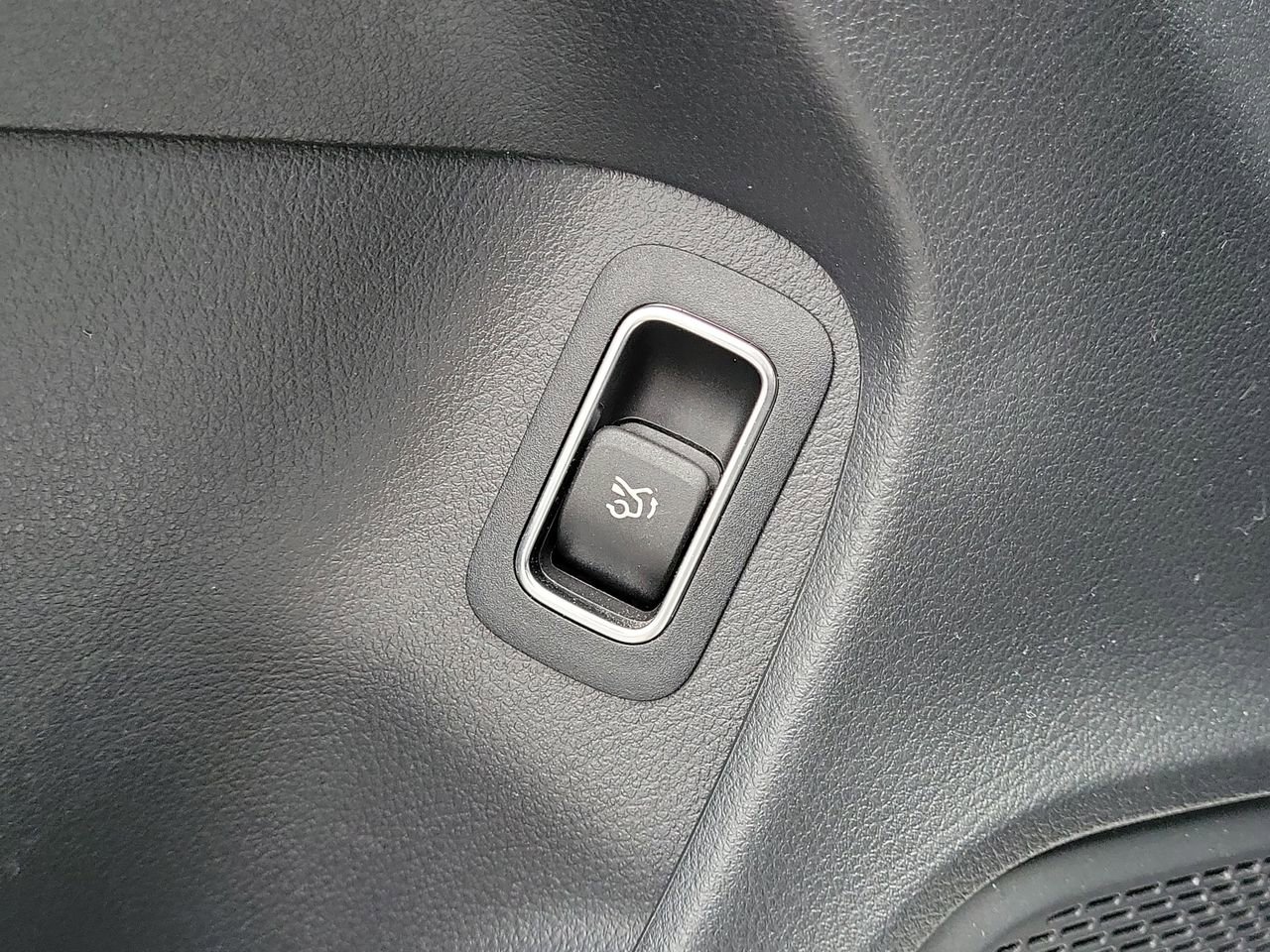 Certified 2022 Mercedes-Benz CLA 250 image 24