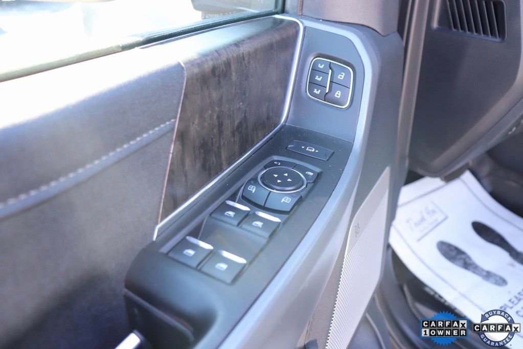 Used 2024 Ford F250 Lariat w/ Chrome Package image 34