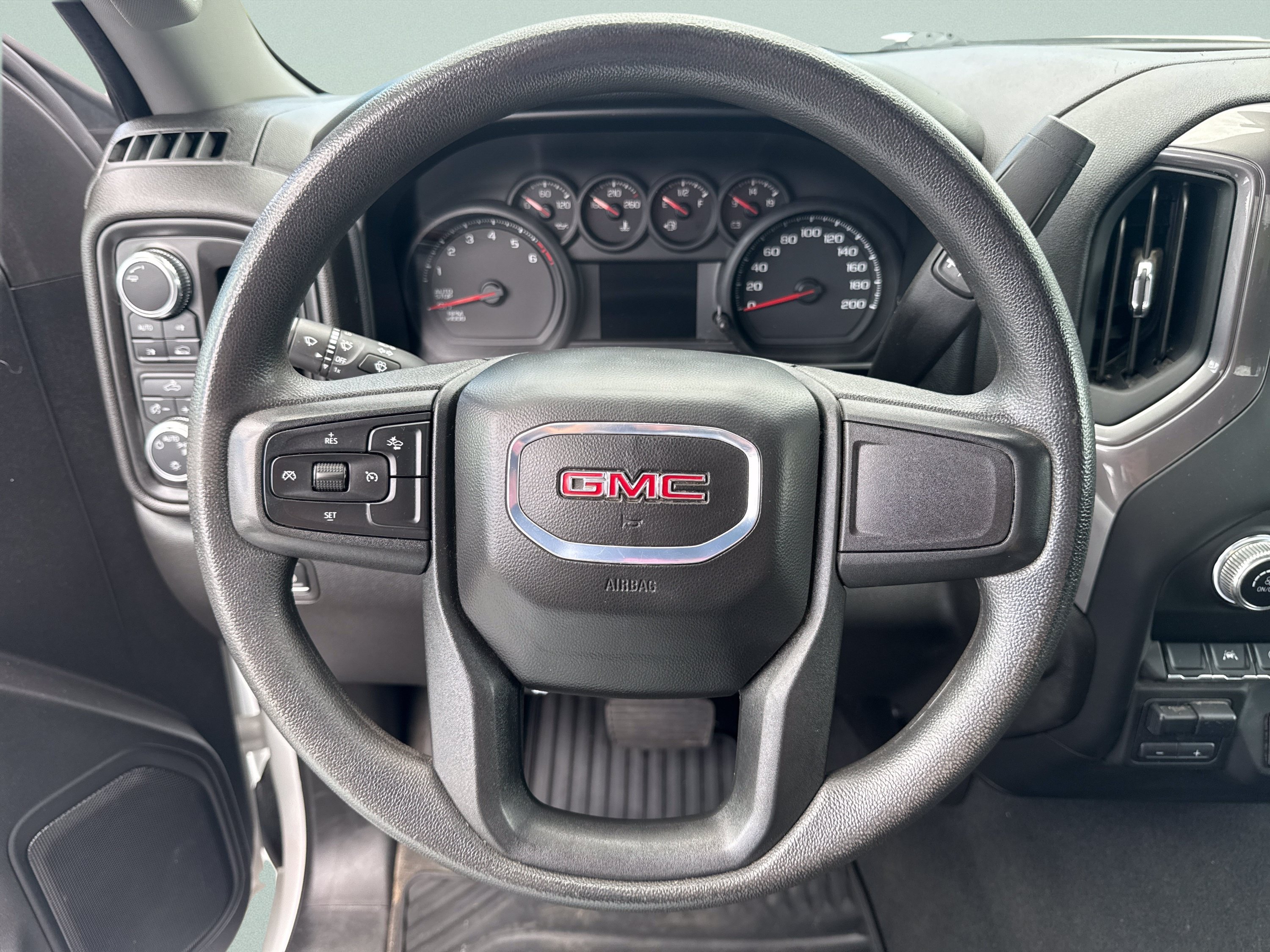Used 2024 GMC Sierra 1500 Pro w/ Graphite Edition AWD/4WD image 10