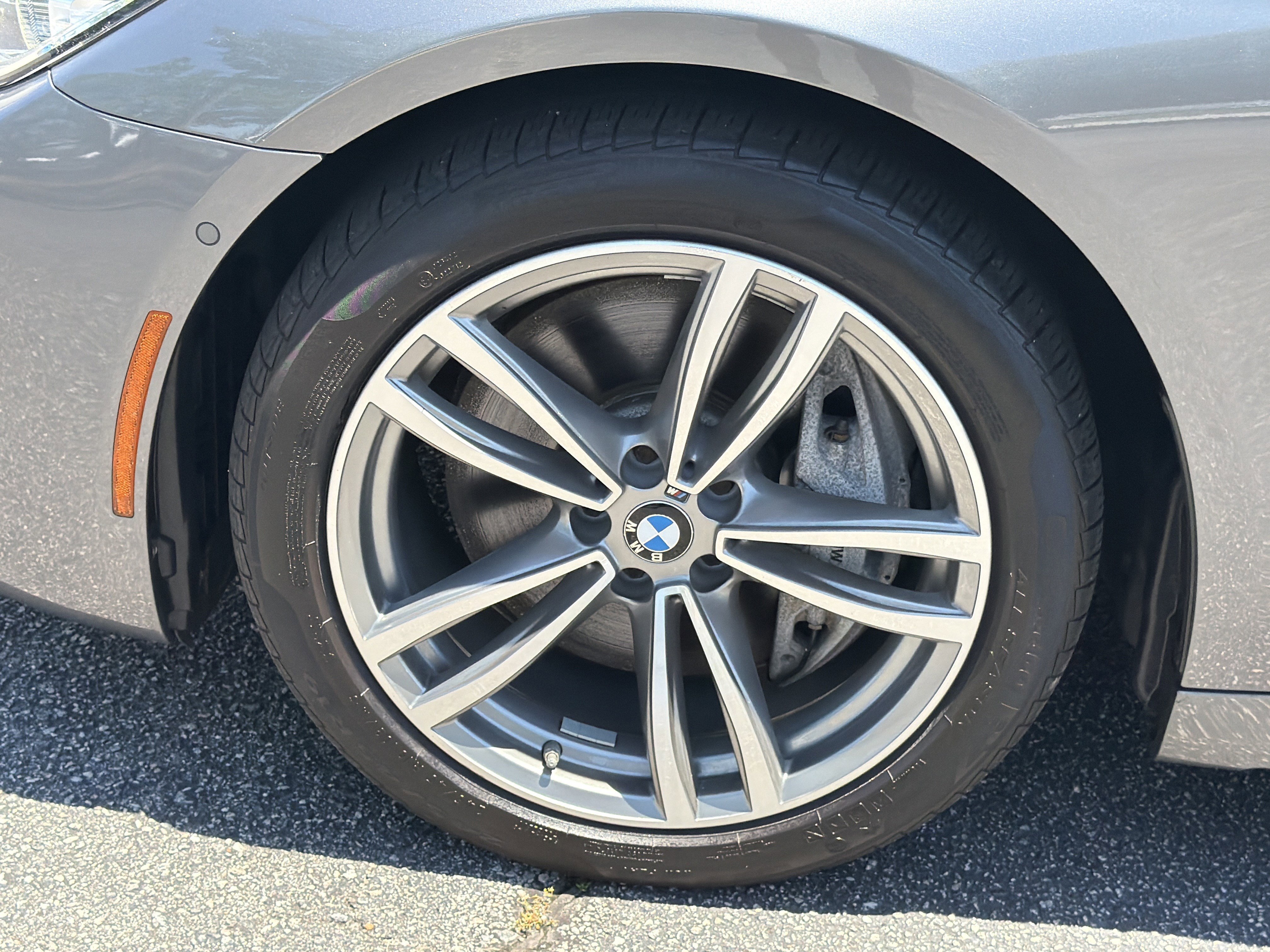 Used 2017 BMW 750i xDrive AWD/4WD image 32