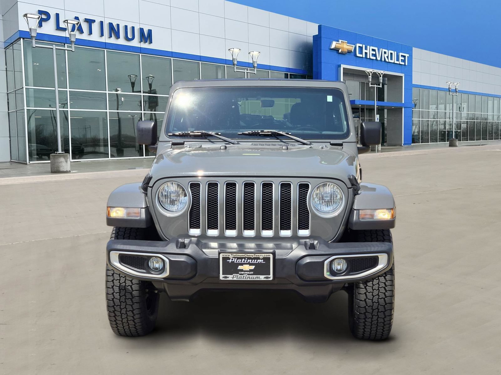 Used 2018 Jeep Wrangler Unlimited Sahara AWD/4WD video 2