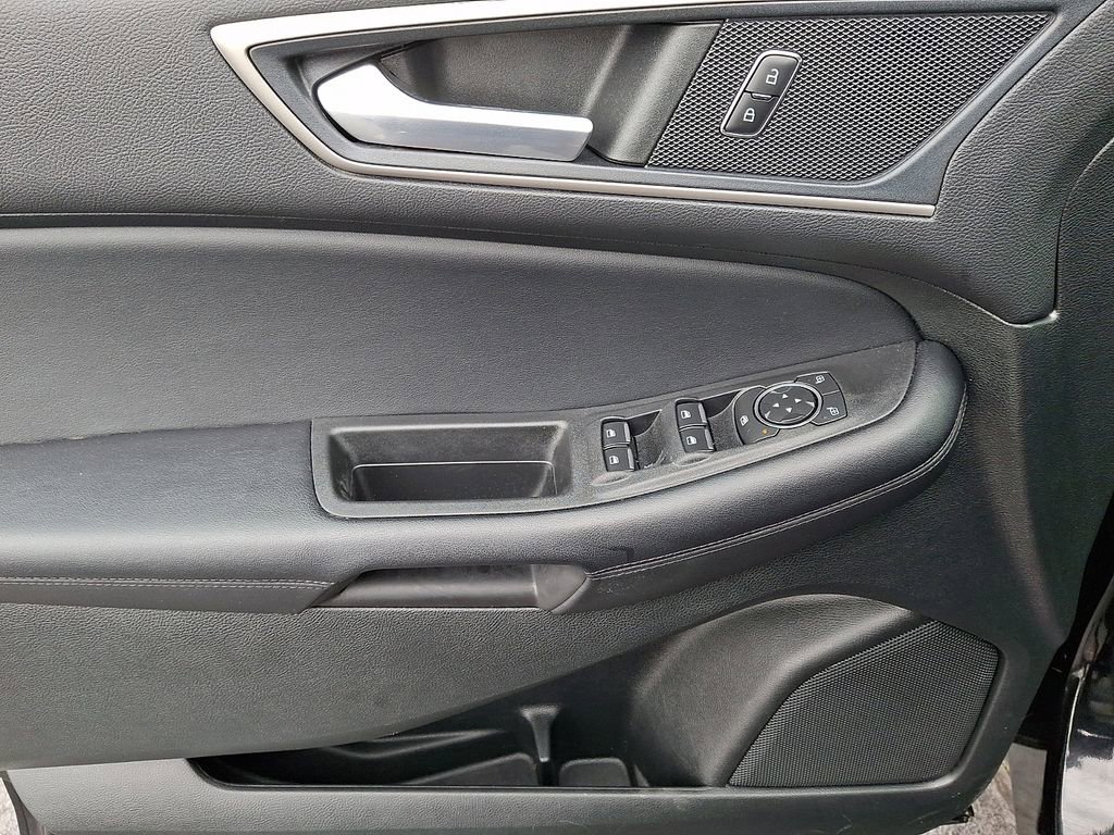 Certified 2022 Ford Edge SEL w/ Convenience Package image 12